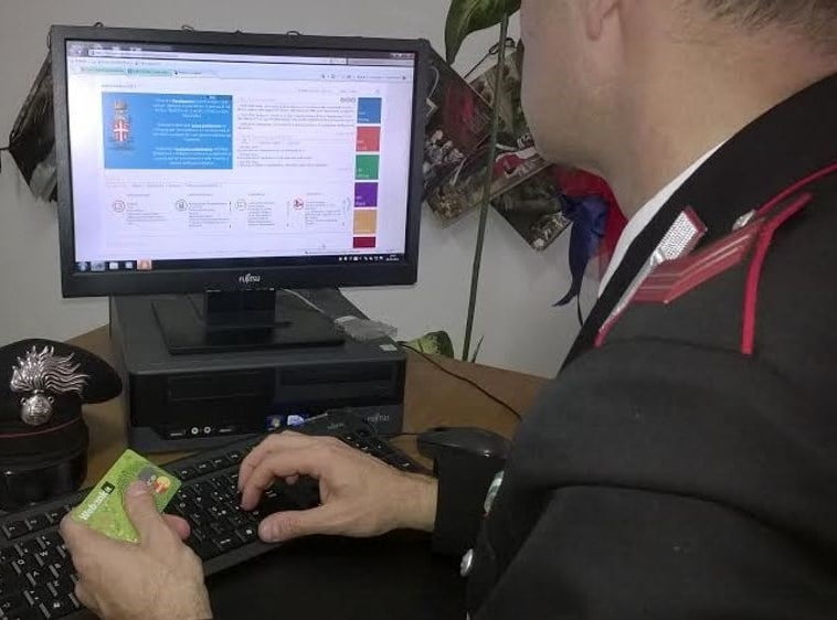 Case al mare in affitto e vendita di merce inesistente: carabinieri smantellano associazione di truffatori on line