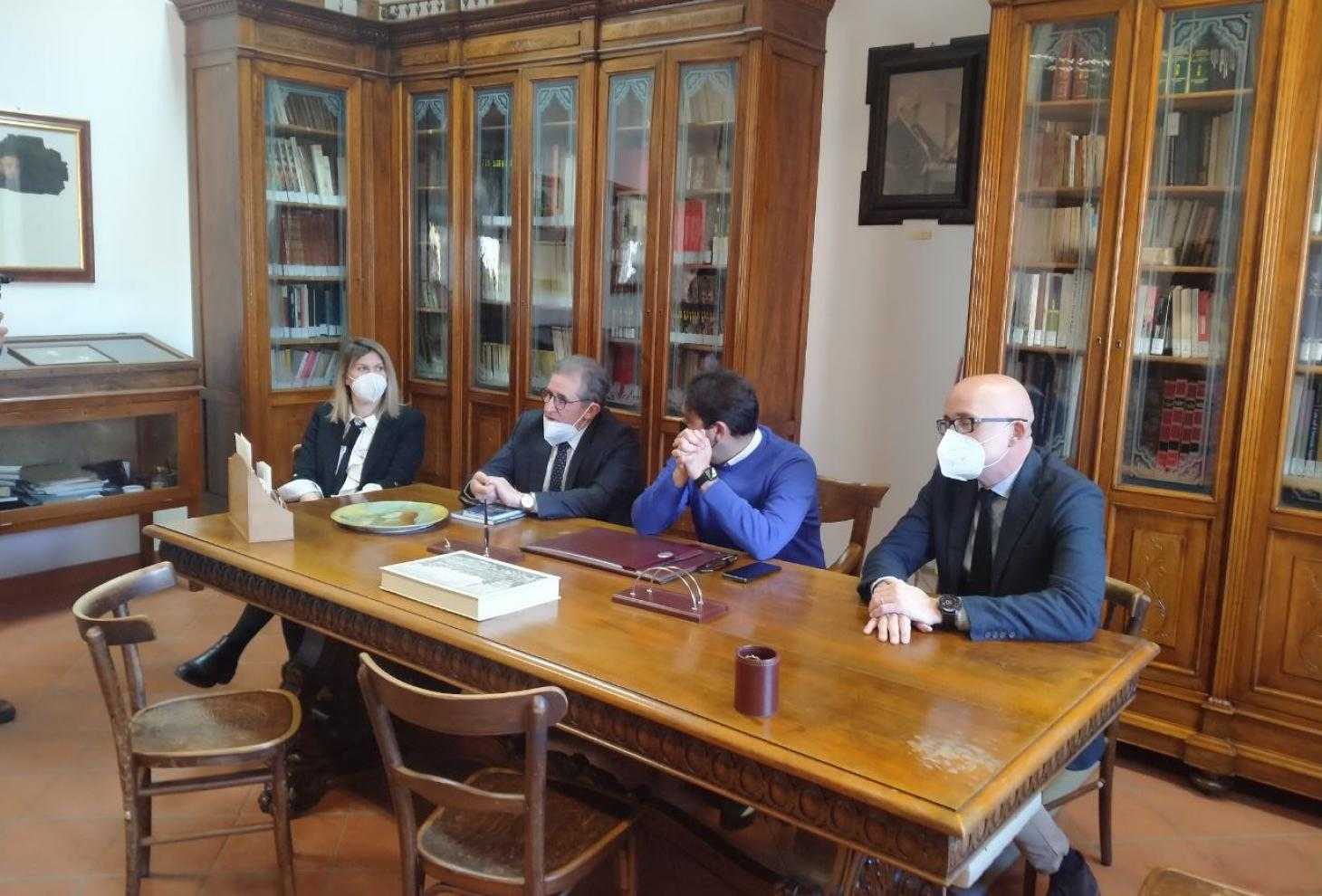 Reddito di cittadinanza, a Teramo i percettori lavoreranno alla biblioteca regionale Delfico