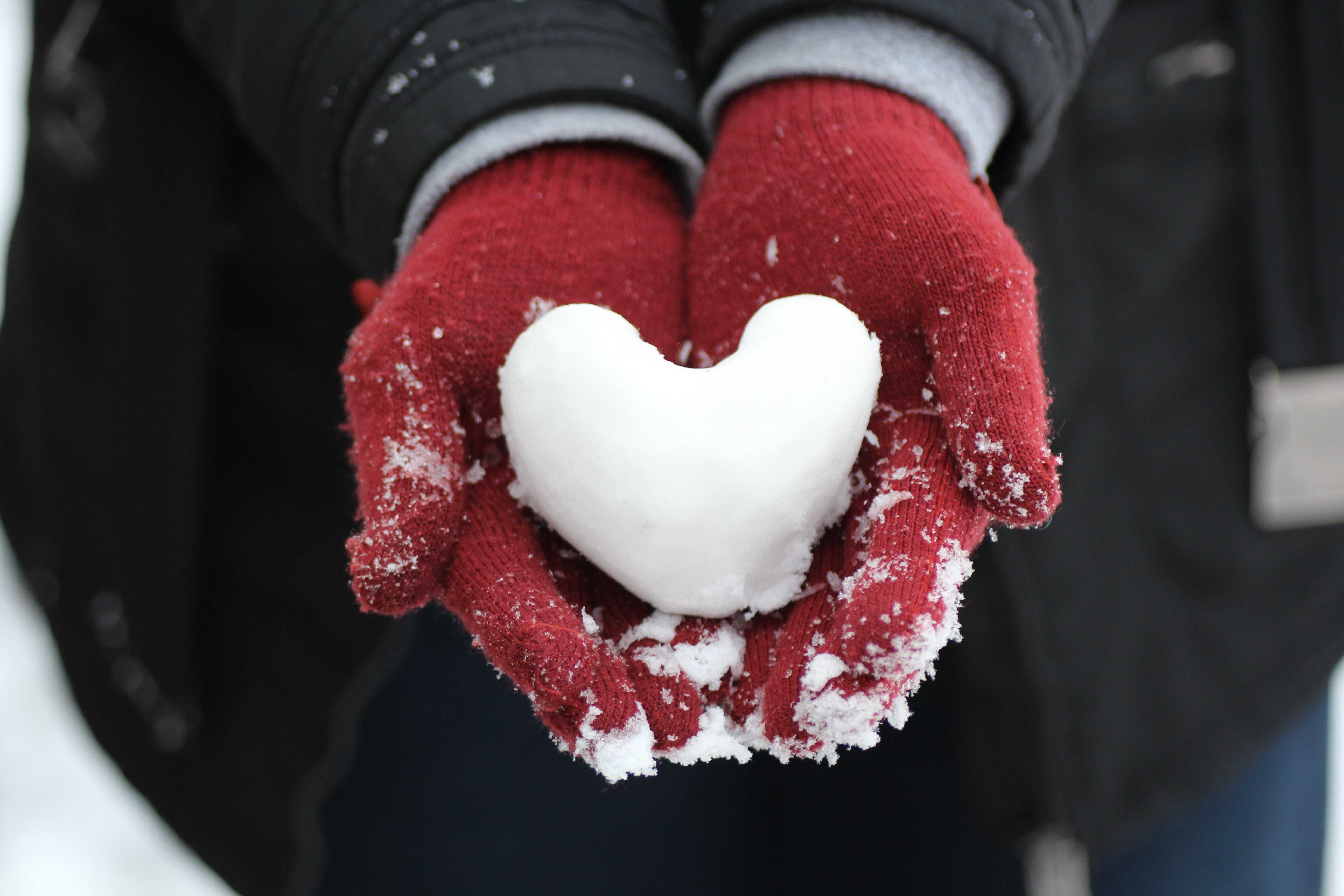 Meteo: stop a temperature miti, da San Valentino freddo e neve