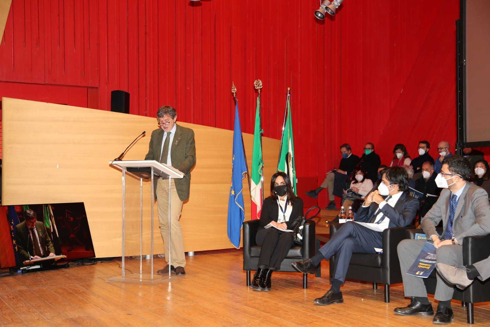 Pnrr: L’Aquila rilancia come “Ricostruire economia”: marketing per marciare insieme