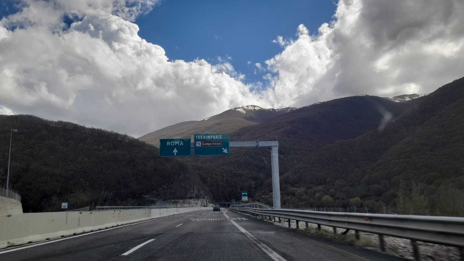 Coronavirus Abruzzo: scendono a 2136 i positivi, con 3 decessi per il secondo giorno