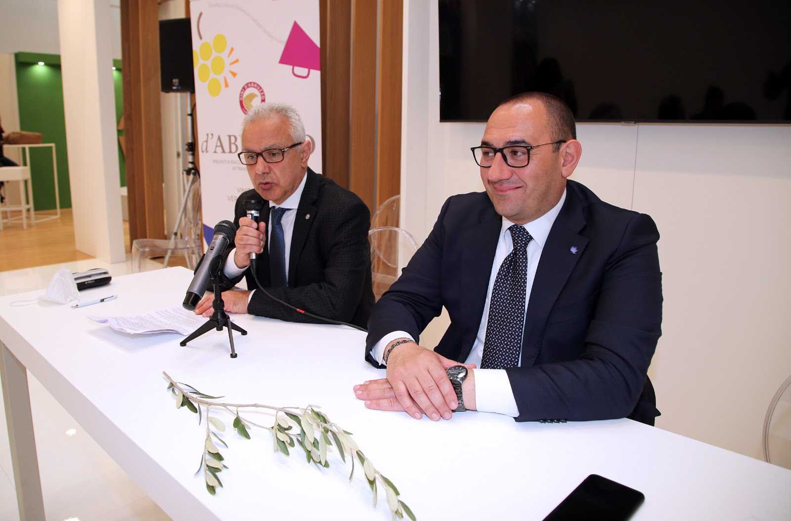 Vinitaly 2022: Imprudente presenta la legge regionale sull’enoturismo abruzzese