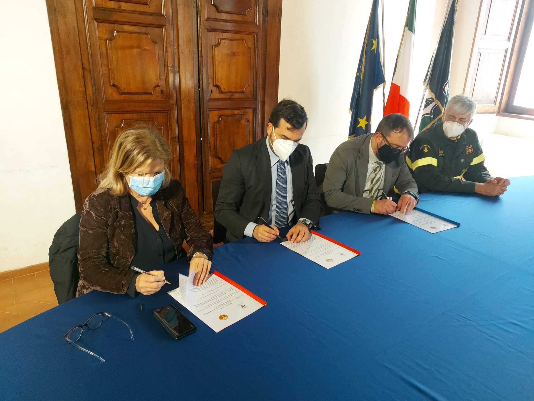 Vigili del fuoco: all’Aquila il primo centro di formazione territoriale d’Italia, i commenti