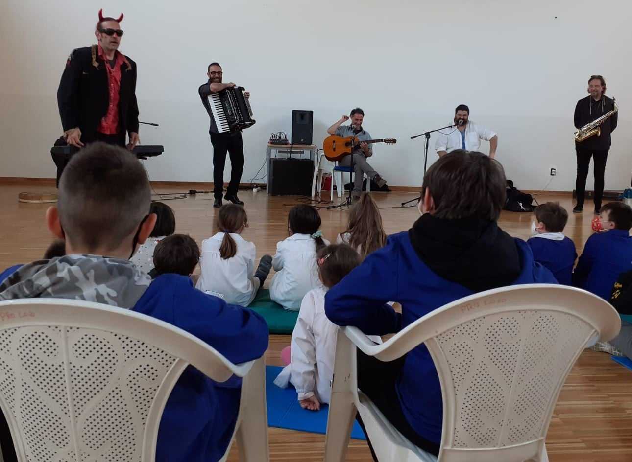 Laboratori didattici per costruire strumenti: 200 alunni al progetto scuole società “Barattelli”