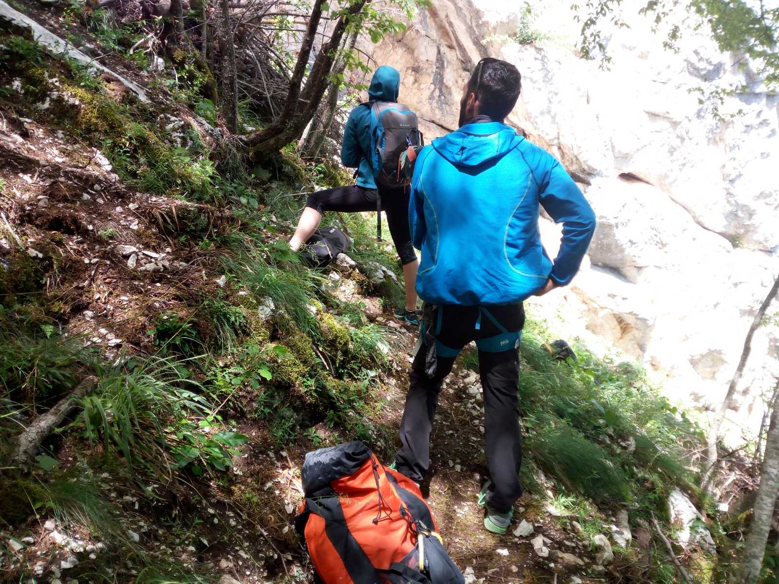 Dieci appuntamenti a Sante Marie tra natura, onoterapia e storia con il “Viaggio nei 5 sensi”