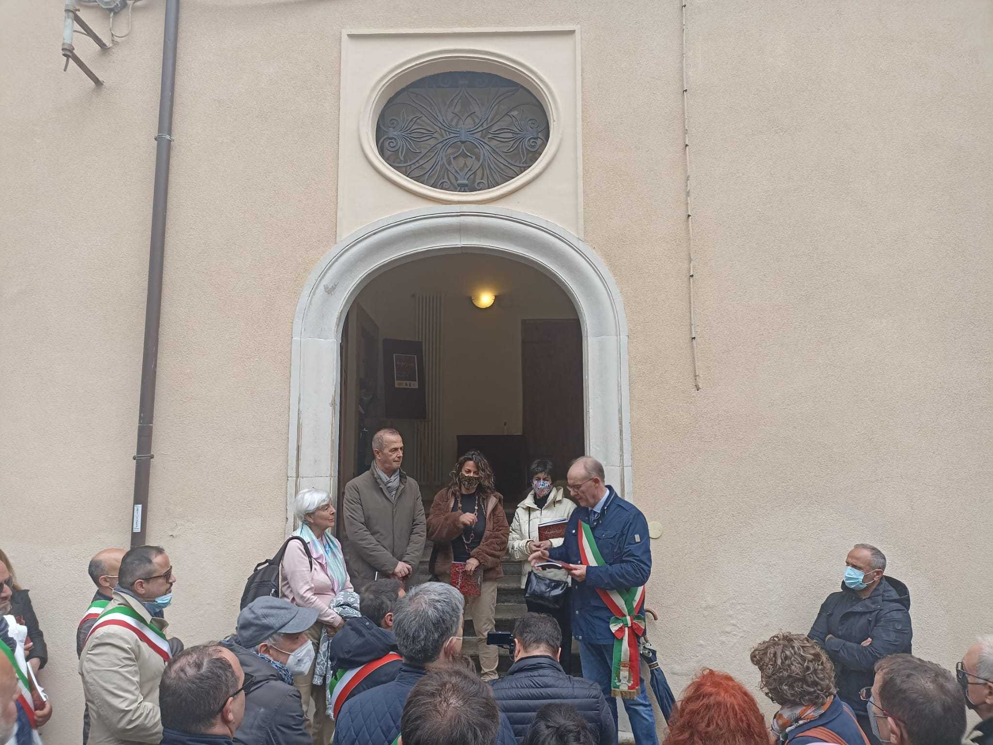 “Zafferano, l’oro che germoglia”, fino al 22 maggio mostra di opere d’arte a Navelli