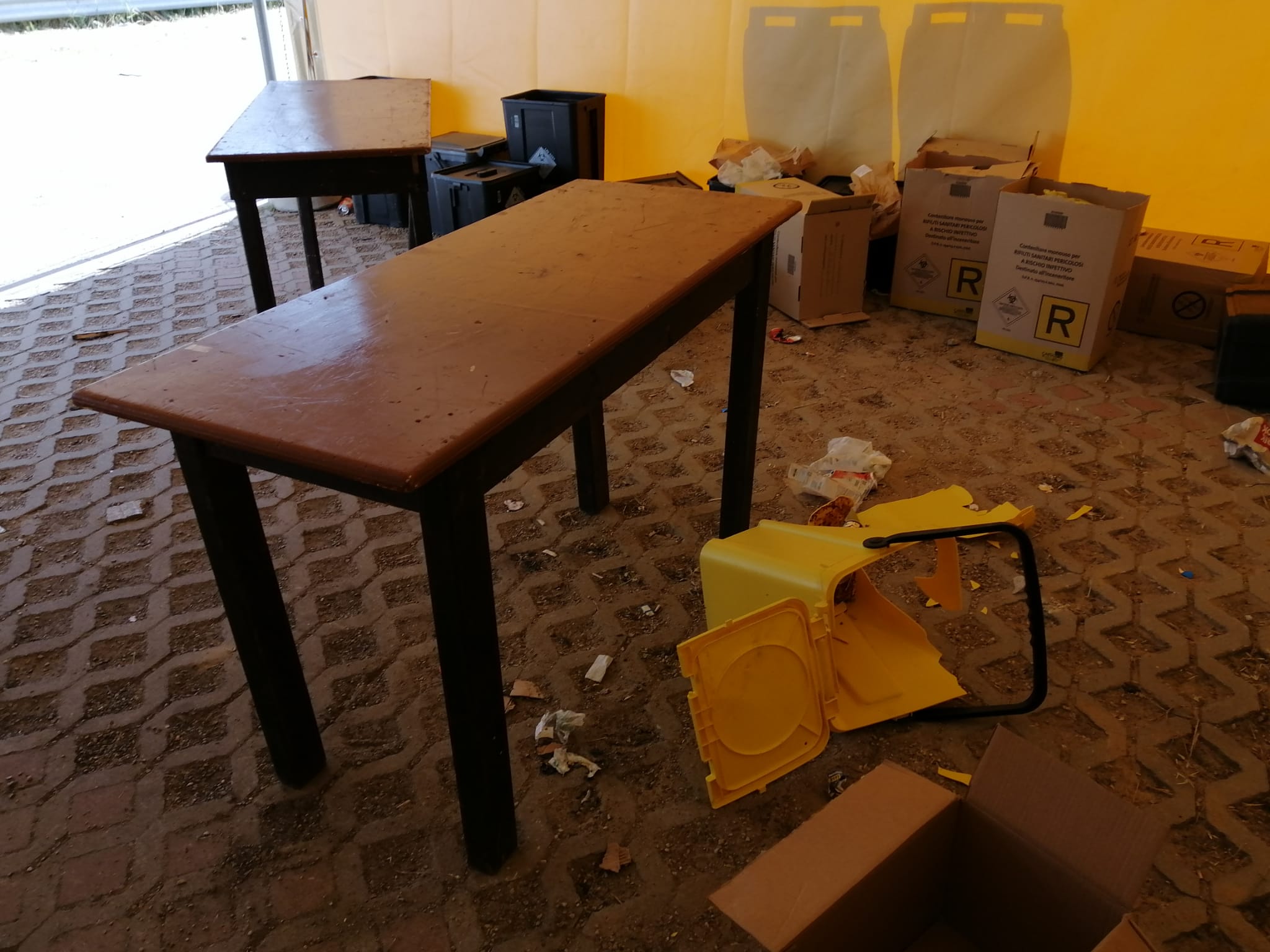 Vandali al drive di Vasto, Asl sospende attività: 3° danneggiamento in poche settimane