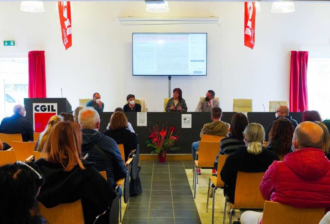 Clausola sociale nei bandi di gara inerenti affidamenti pubblici, l’incontro con la Cgil