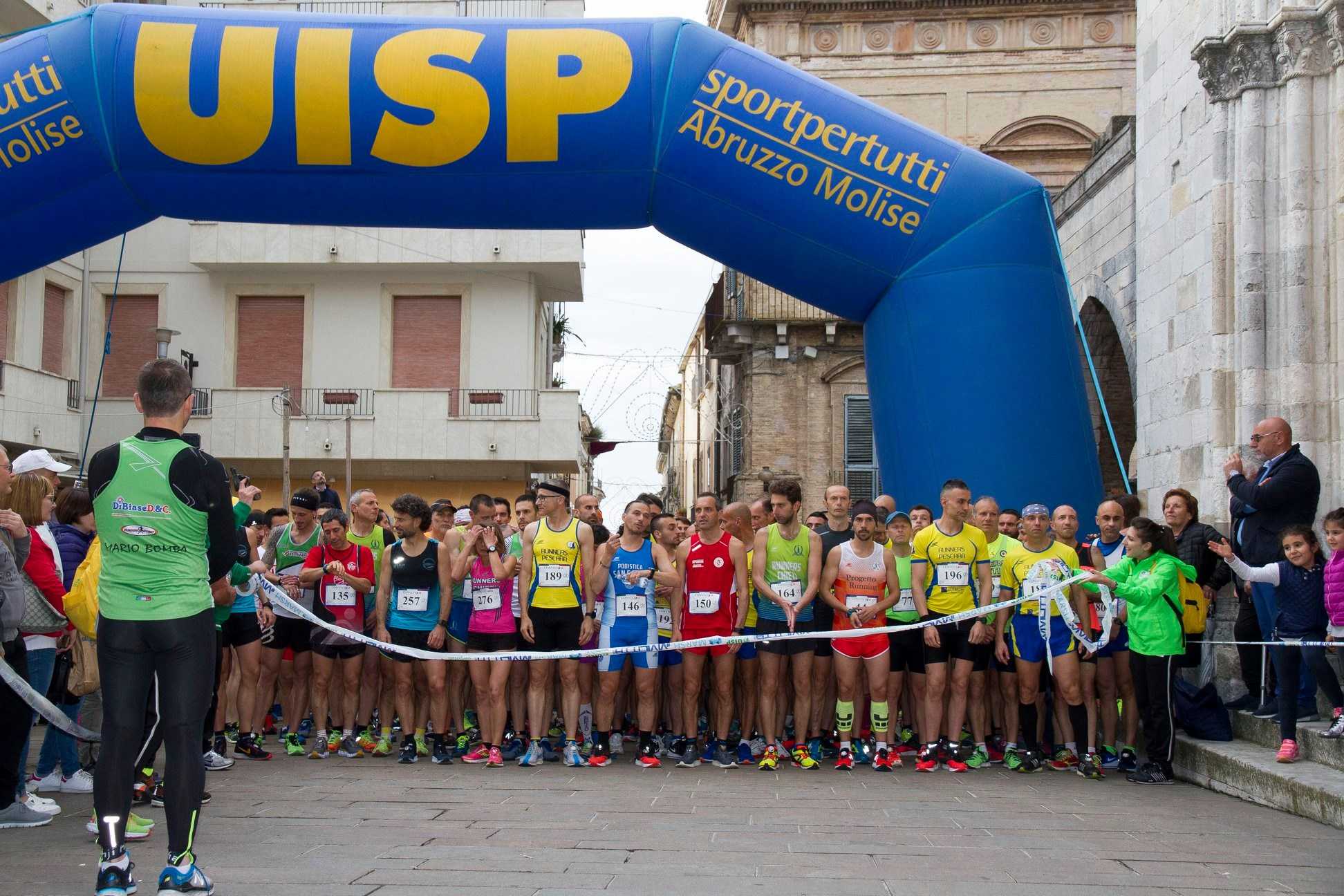 A Guardiagrele la settima edizione della Notturna, la prima della stagione podistica abruzzese 2022