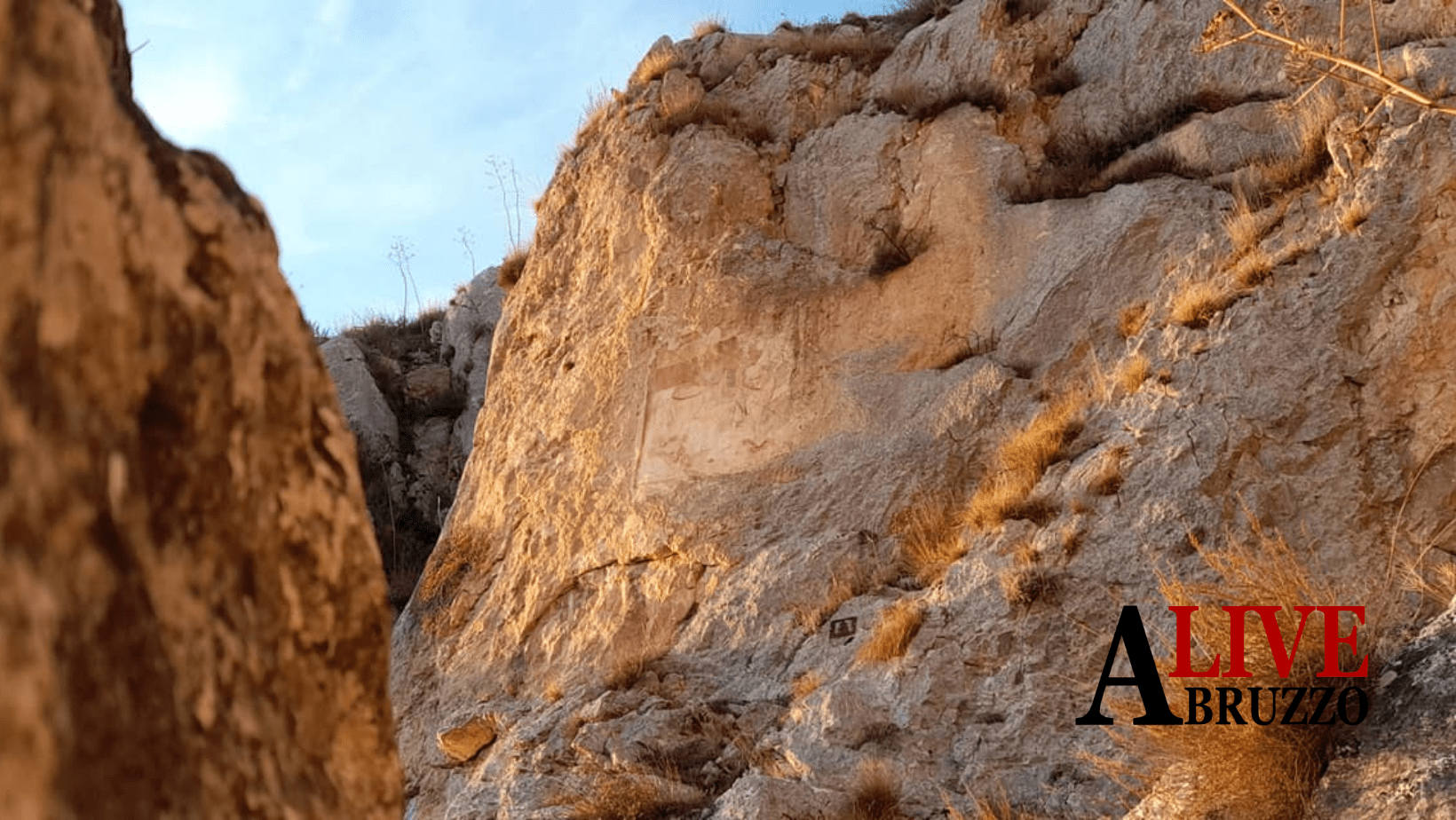 L’affresco di San Giorgio custodito tra le rocce di Colle San Vittorino sarà restaurato, arriva ok Soprintendenza
