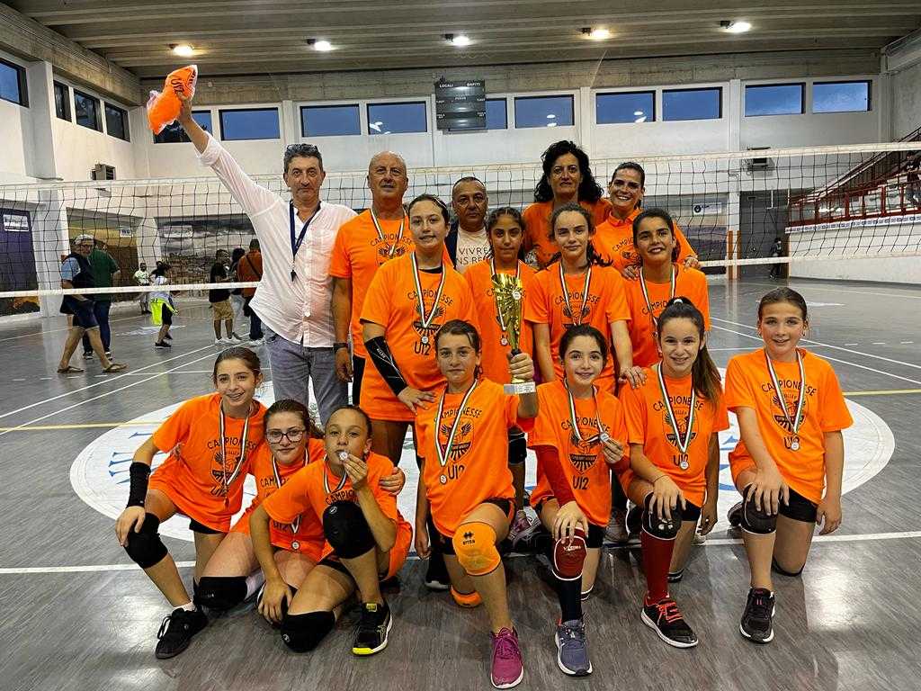 Annata sportiva stravolgente per la Asd Volley Città Sant’Angelo (foto)