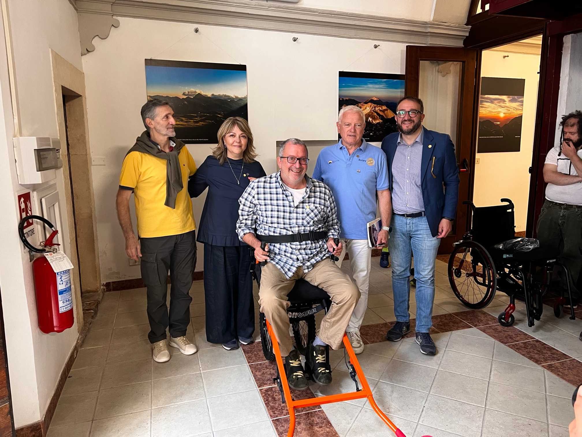 Rotary club L’Aquila – Gran Sasso d’Italia dona al club alpino una speciale e-bike per disabili