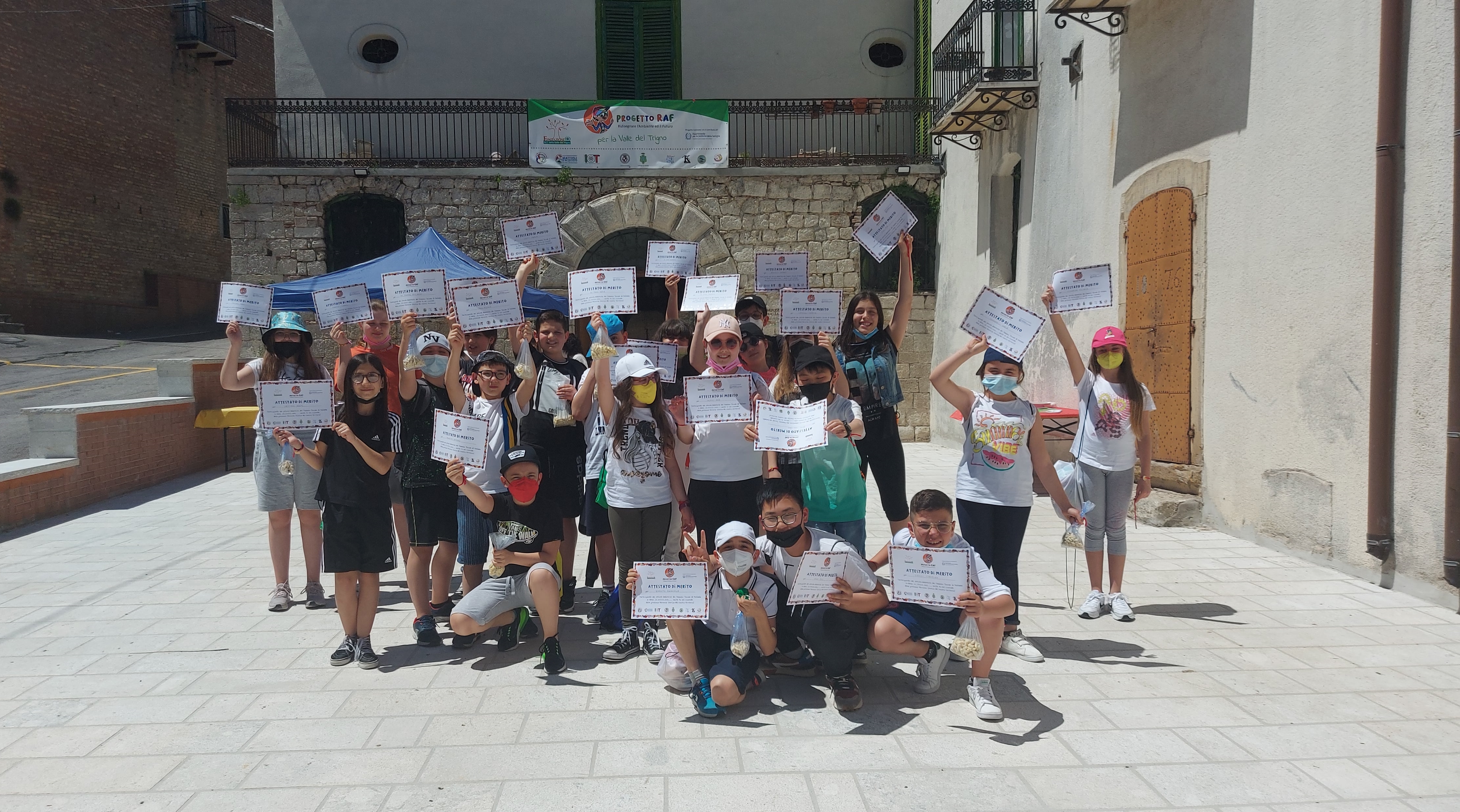 Palazzo di Mafalda, aperto al pubblico per la prima volta nella storia: studenti in visita