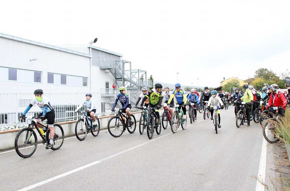 Memorial Lorenzo Erasmo: ritorna la seconda edizione della cicloturistica a Città Sant’Angelo