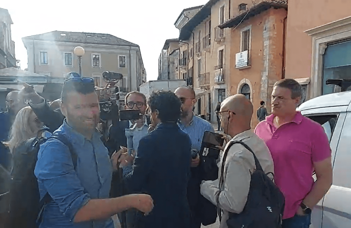 Comunali, Biondi: “Dedico vittoria alla famiglia, ora indosso casacca neroverde città L’Aquila”