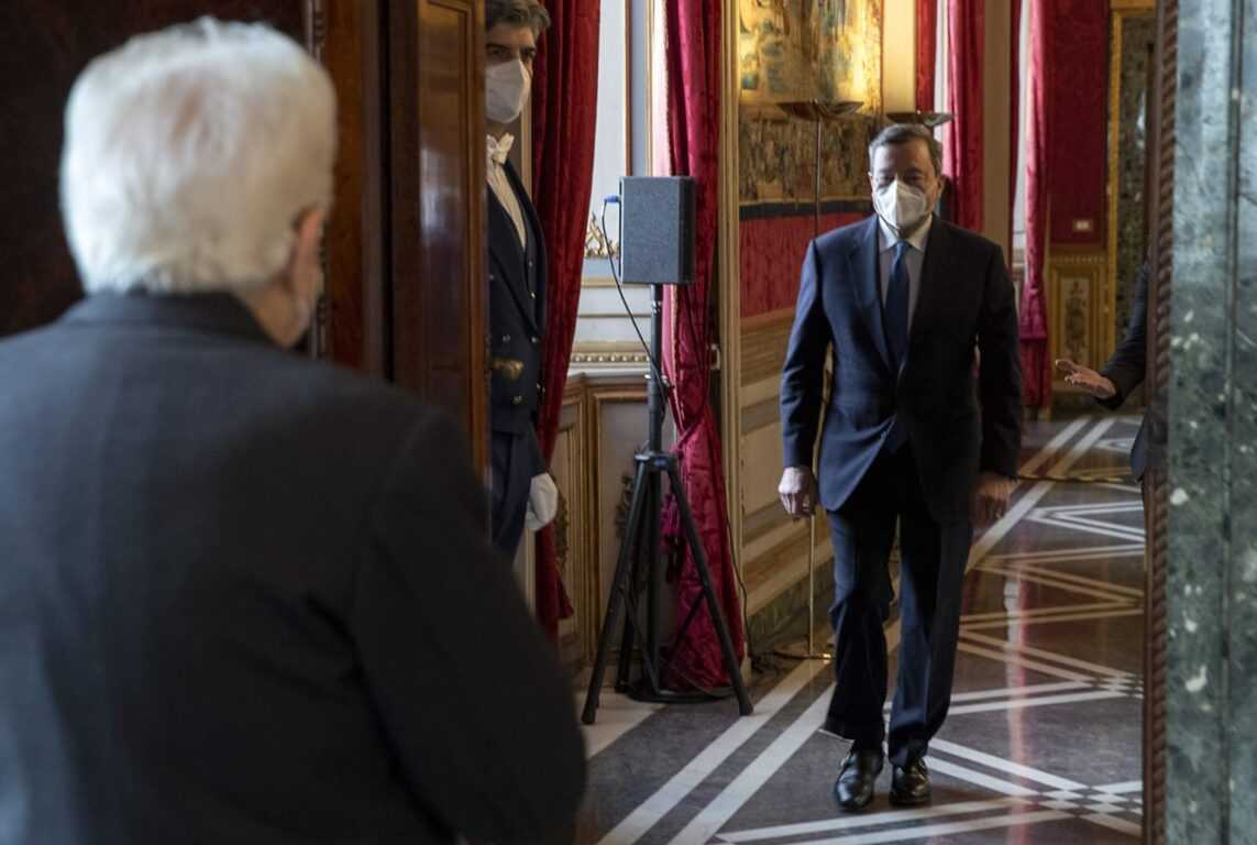 È crisi di Governo, Draghi si dimette e Mattarella rifiuta le dimissioni. Ecco cosa succede ora