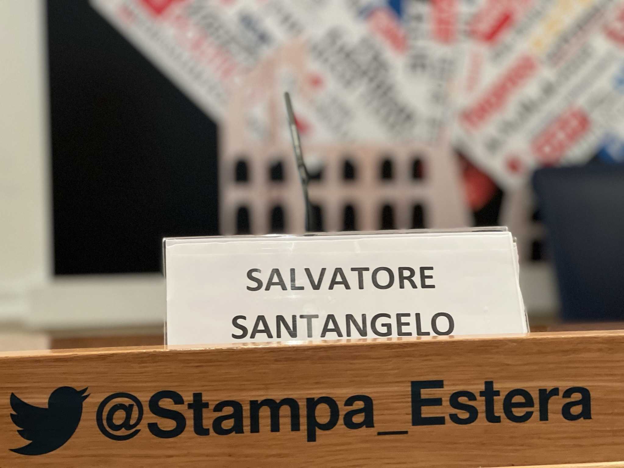 Ucraina: con “Fronte dell’Est” da Santangelo un volume per decifrare il “passato e il presente di un destino geografico”