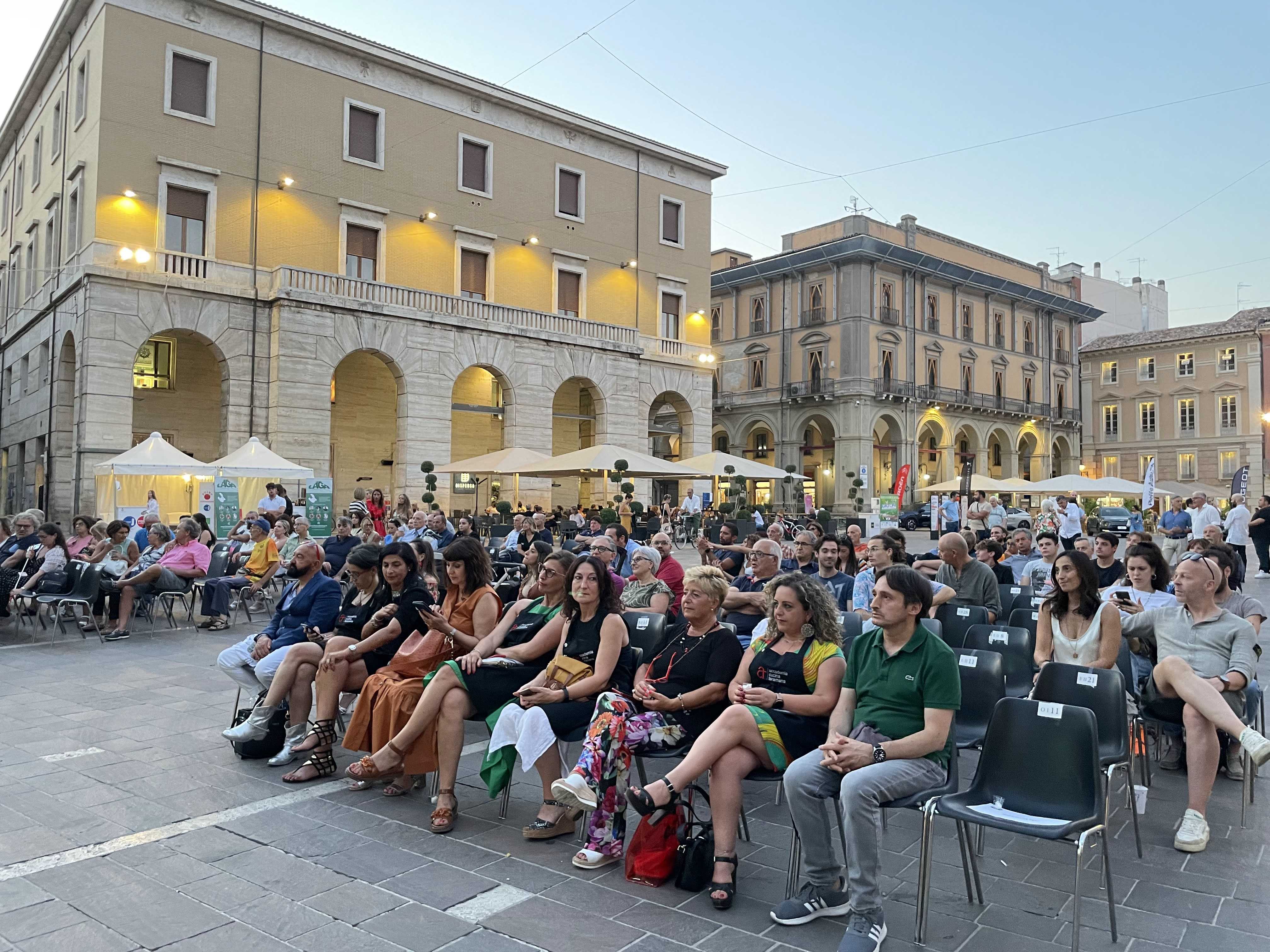 Virtù estive: domenica a Teramo contro l’obesità infantile “Slurp kids”
