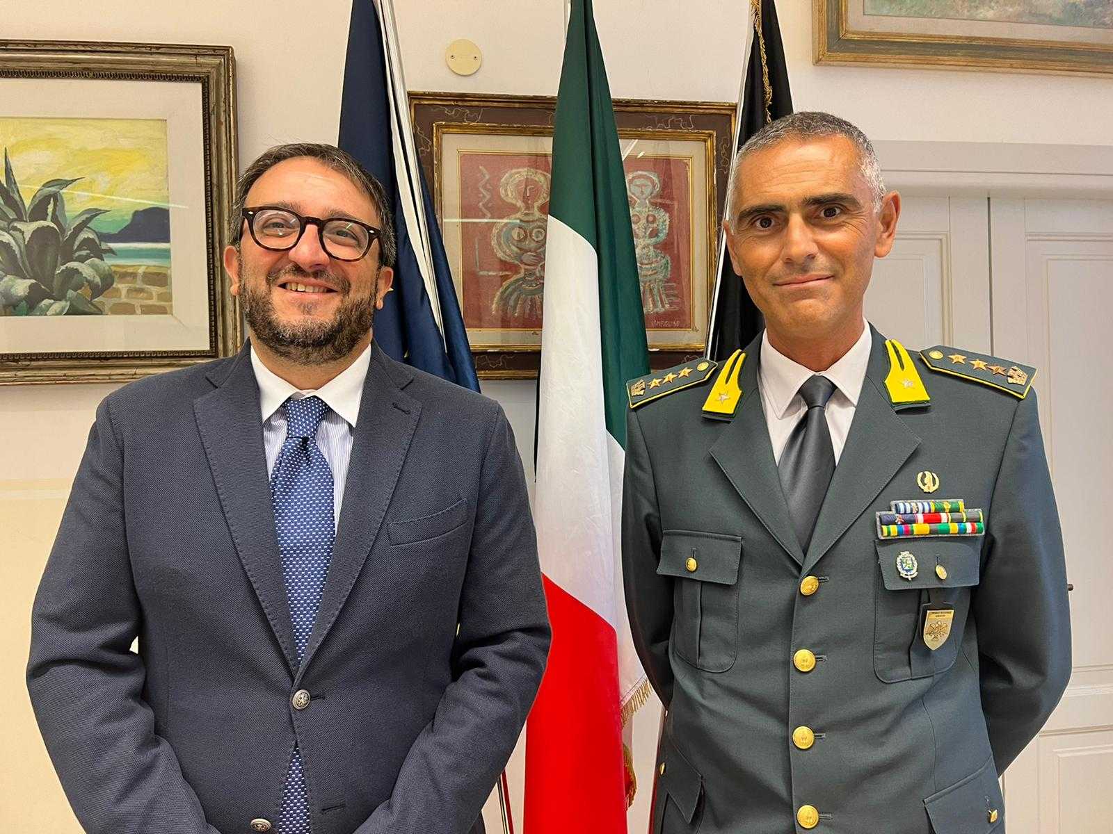 Il sindaco dell’Aquila incontra il nuovo comandante provinciale della guardia di finanza