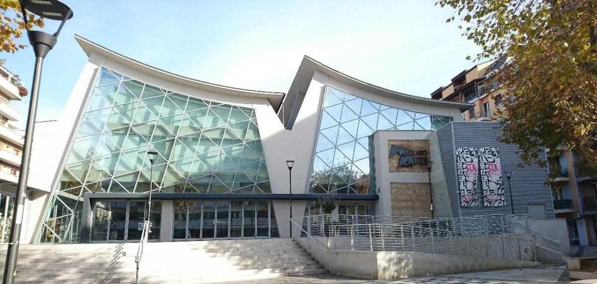 Piazza Muzii, piano di risanamento acustico: “Imposta una vera regola del silenzio”