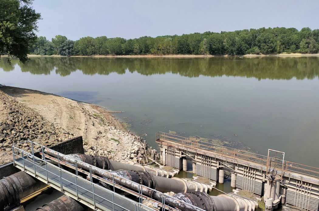 Clima, allarme rosso: “Italia schiacciata tra siccità e bombe d’acqua, urge strategia”