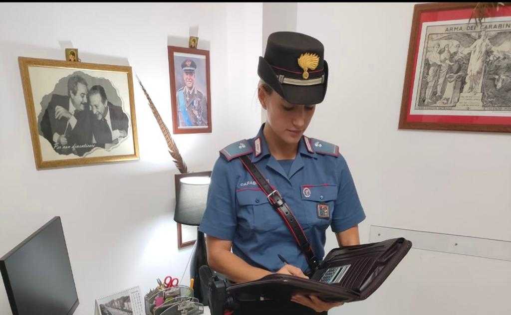 Ai domiciliari per spaccio, i carabinieri trovano in casa Eroina e Marijuana