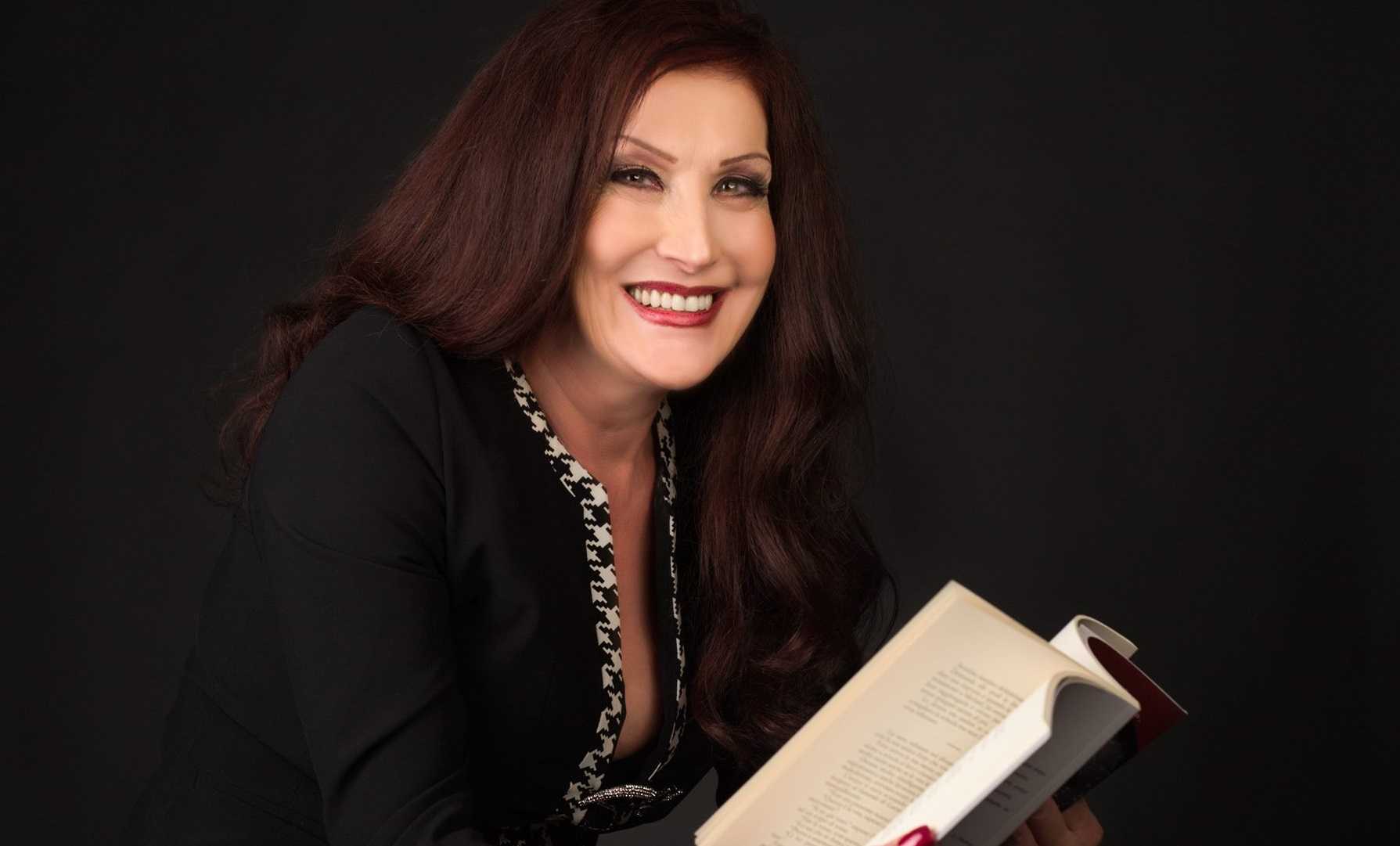 Sonia Planamente vince il premio Francavilla urban festival per la letteratura