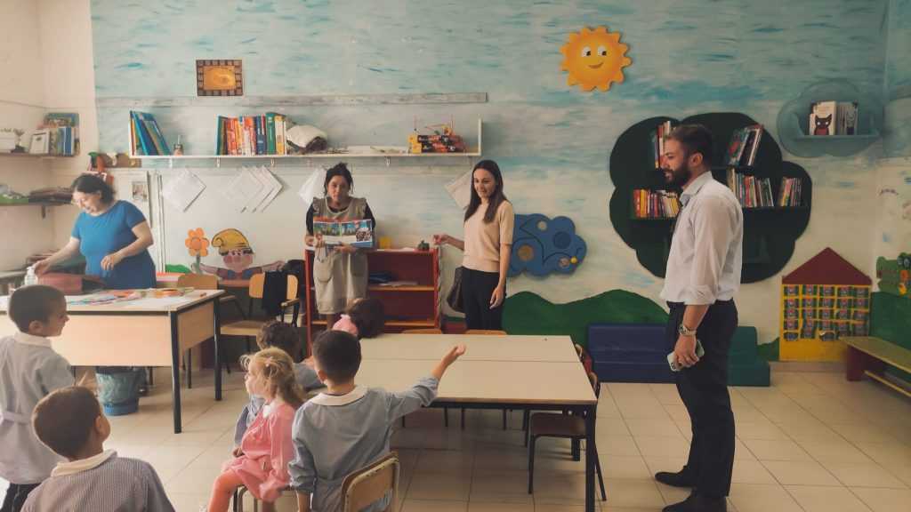 Primo Giorno Di Lezione Nelle Scuole Di Giulianova La Visita Dell primo-giorno-di-lezione-nelle-scuole-di-giulianova-la-visita-dell