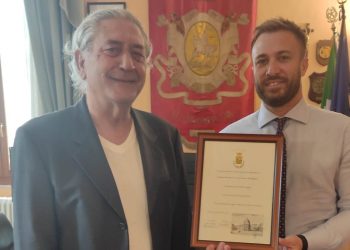 Dal Polo Sud al Polo Nord in motorhome, l’impresa senza precedenti di Luciano Marrone