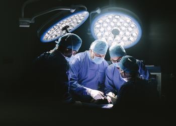 Medicina: a Chieti rimosso tumore con chirurgia robotica mini invasiva