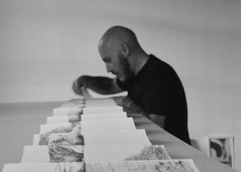 “Psicogiardini”: la mostra di Andrea Serio, tra memoria personale e collettiva