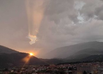 Meteo: cielo sereno al centro Italia con l’anticiclone di Halloween, le previsioni per i prossimi giorni