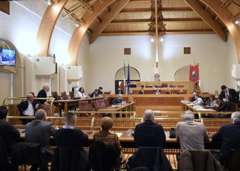 Erosione della costa, conferenza capigruppo: accolta richiesta di audizione dei sindaci del litorale teramano