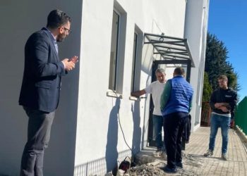 Continua il programma di rigenerazione delle scuole, sindaco: “Personalmente nel cantiere”