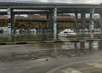 Maltempo, sale livello fiume: a Pescara chiusa golena Nord