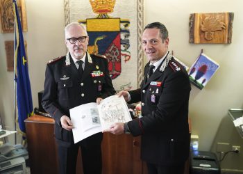 Visita del Generale Aceto al comando provinciale di Teramo: premiati tre carabinieri