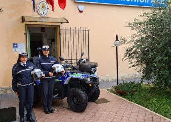 Due biciclette elettriche e un quad a disposizione della polizia municipale