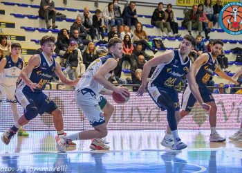 Basket: quinta vittoria consecutiva per Roseto 20.20, guadagnato primo posto in classifica