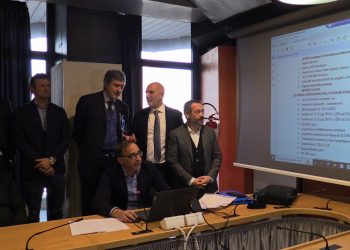 Al via l’abbattimento del “Ferro di cavallo”, Marsilio: “Grande risultato”