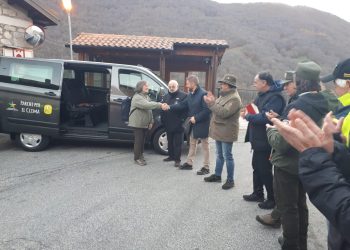 Un nuovo pulmino per il Comune di Opi, il dono arriva dal Pnalm