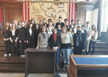 Studenti del liceo linguistico a Dunkerque per il progetto erasmus “L’Europa dei diritti umani”