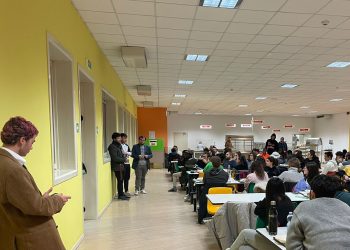 Univaq, assemblea su residenze e borse di studio: gli studenti chiedono chiarezza e certezze