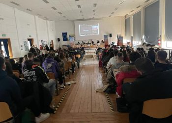 Il presidente Marsilio incontra gli studenti per evento comunicazione dei fondi Ue
