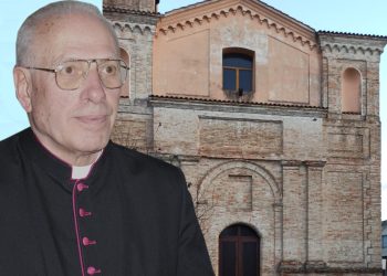 Pescara ricorda monsignor Giuseppe Comerlati con un largo e una lapide commemorativa