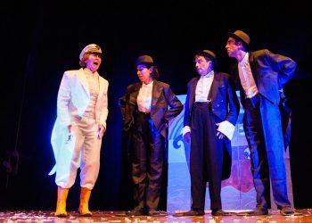 “A che ora arriva l’arca di Noè”, lo spettacolo di Fantacadabra all’Aquila