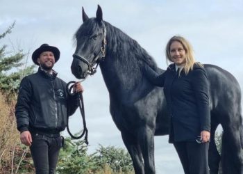 La teatina Perfetti trionfa con il suo puledro Quirinale di San Paolo