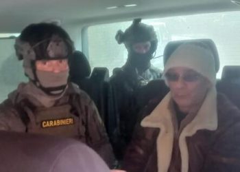 Dopo 30 anni di latitanza i carabinieri arrestano il boss mafioso Matteo Messina Denaro 