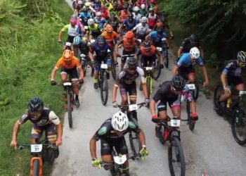 Ciclismo: prosegue la collaborazione tra Pavind Bike Team e l’associazione Aquarius