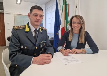 Verifiche benefici prestazioni sociali, firmato protocollo d’intesa tra Comune San Salvo e GdF