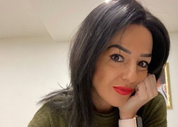 Giovane mamma abruzzese muore di cancro a Mantova, i post di addio al figlio: “Ricordati di amare”